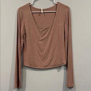 BE COOL Tan Long Sleeve Women's Top